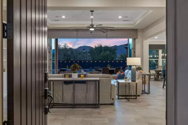 La Quinta, CA 92253,54915 Donnerail CT