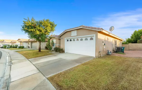 Indio, CA 92201,82537 Delano DR