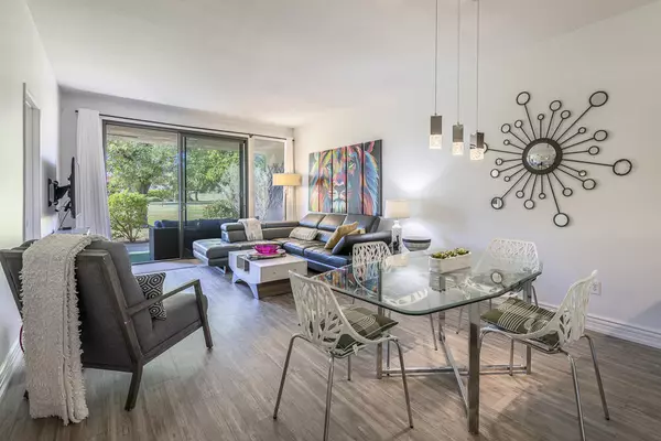 653 N Palomar CIR, Palm Springs, CA 92262