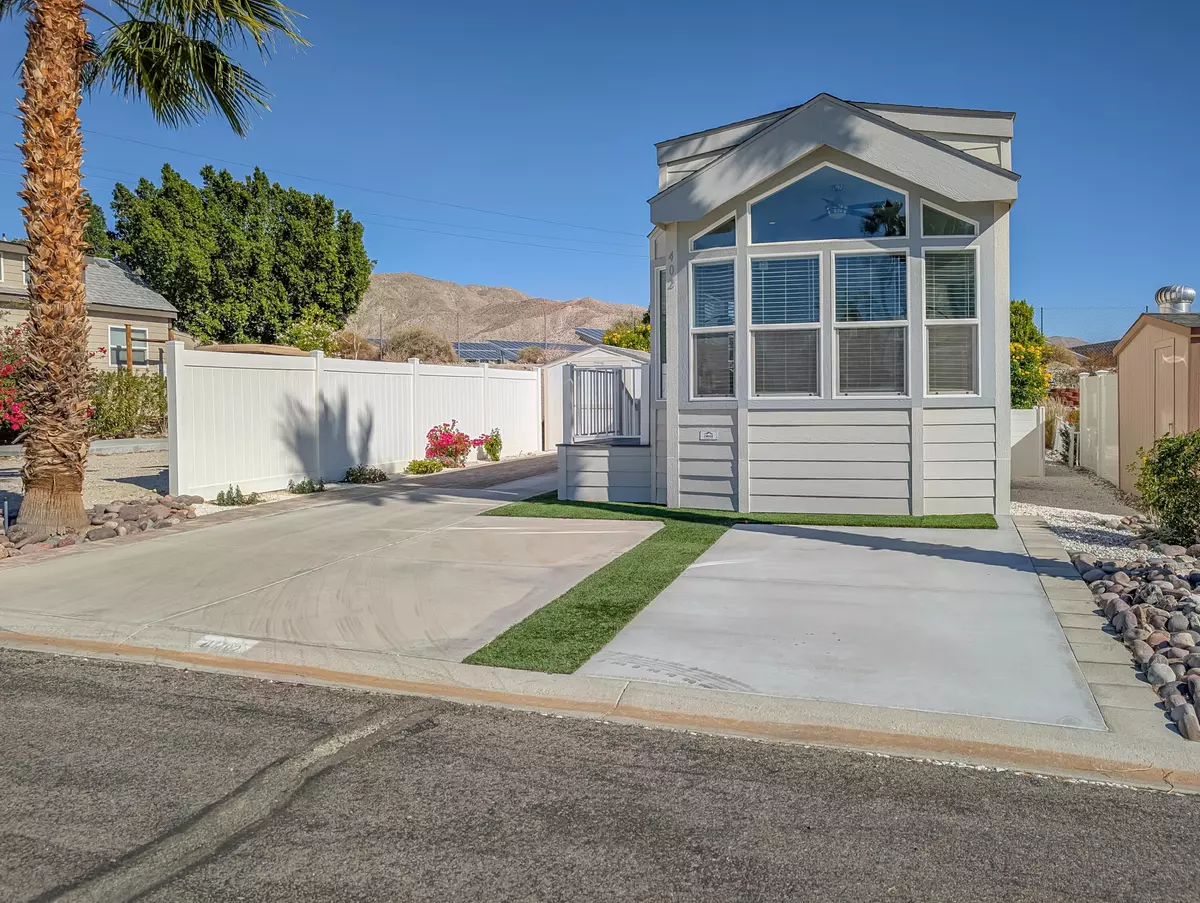 Desert Hot Springs, CA 92241,70200 Dillon RD #402