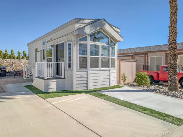 Desert Hot Springs, CA 92241,70200 Dillon RD #402