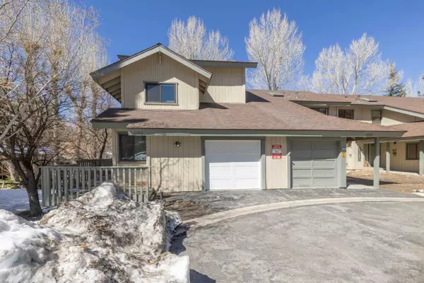 Big Bear Lake, CA 92315,43063 Goldmine Woods LN