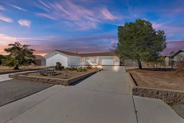 12546 Navajo RD, Apple Valley, CA 92308