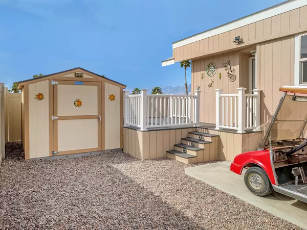 Desert Hot Springs, CA 92241,70200 Dillon RD #2