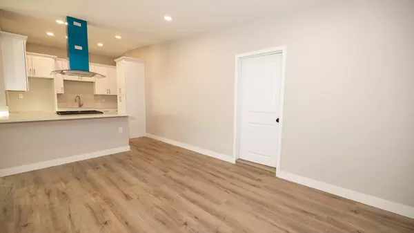 Cathedral City, CA 92234,31570 Avenida La Paloma