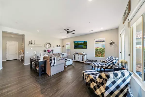 Rancho Mirage, CA 92270,66 Cabernet