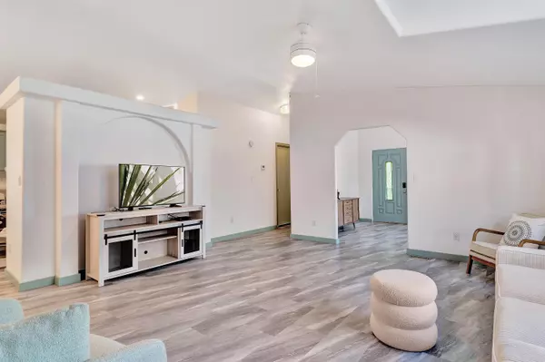 18070 Langlois RD #225, Desert Hot Springs, CA 92241