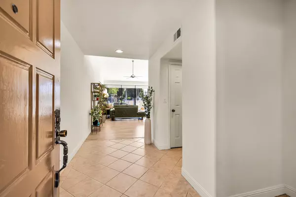 Palm Desert, CA 92260,289 Castellana