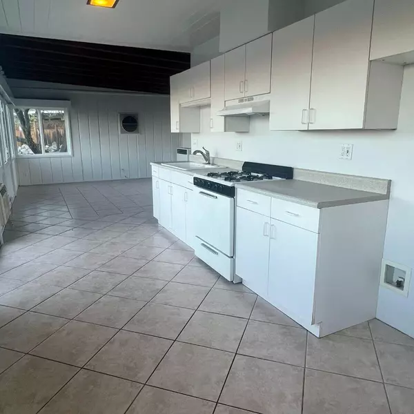 Cathedral City, CA 92234,38310 Charlesworth DR