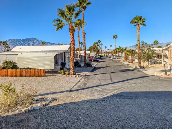 Desert Hot Springs, CA 92241,70200 Dillon RD #97