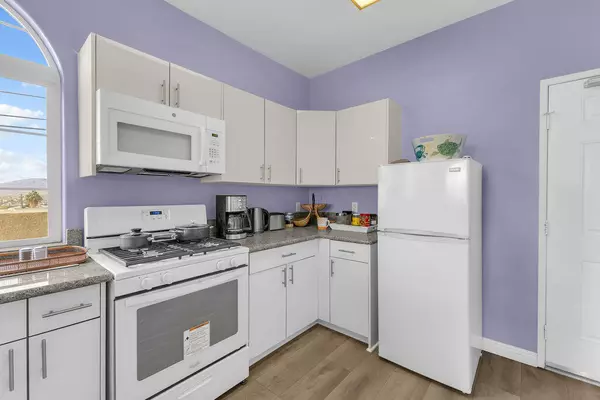 Desert Hot Springs, CA 92240,12622 Miracle Hill RD