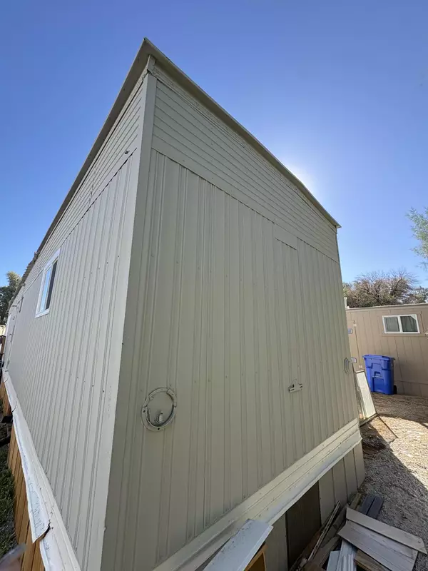 Desert Hot Springs, CA 92241,66455 Dillion RD #43