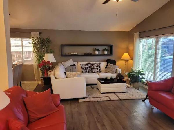 Thousand Palms, CA 92276,33581 Les RD