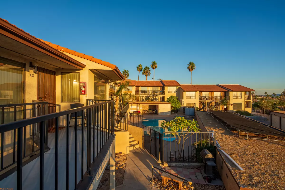 Desert Hot Springs, CA 92240,66735 12th ST #A10