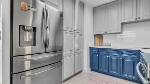 Desert Hot Springs, CA 92240,66735 12th ST #A10