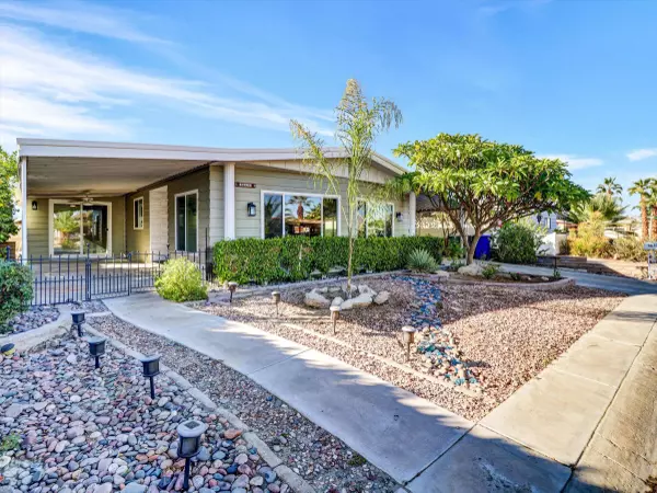 38525 Desert Greens DR, Palm Desert, CA 92260