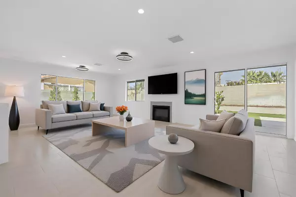 2800 E San Juan RD, Palm Springs, CA 92262