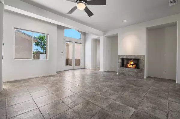 Rancho Mirage, CA 92270,3 Cartier CT