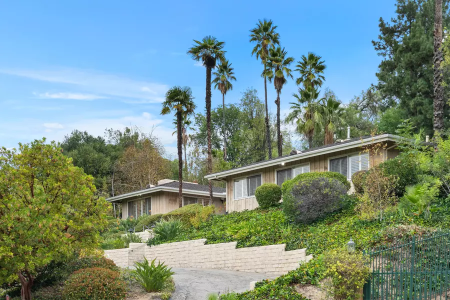 16445 Garvin DR, Encino, CA 91436