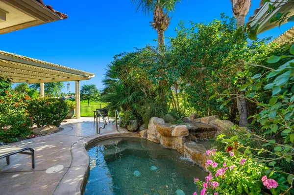 Palm Desert, CA 92211,811 Deer Haven CIR