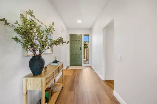 Rancho Mirage, CA 92270,147 Desert West DR