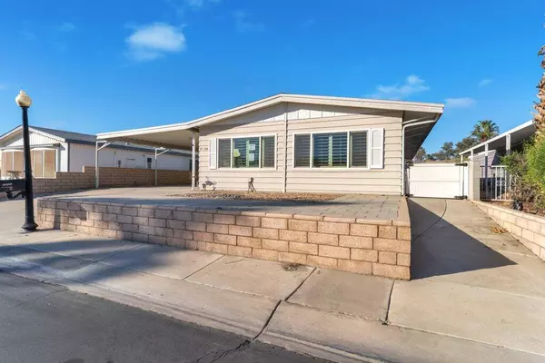 73330 Desert Greens DR, Palm Desert, CA 92260