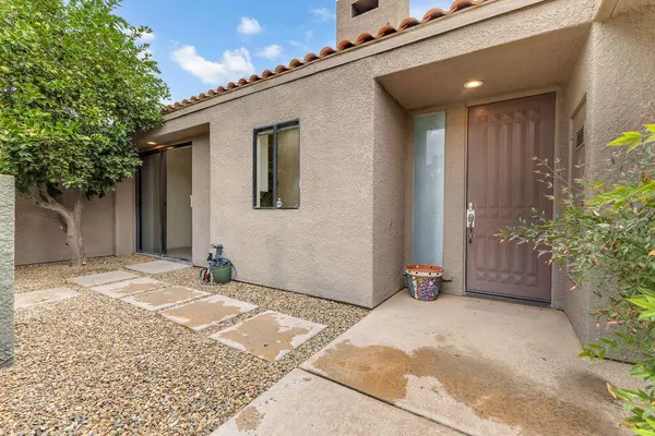 Rancho Mirage, CA 92270,535 Desert West DR