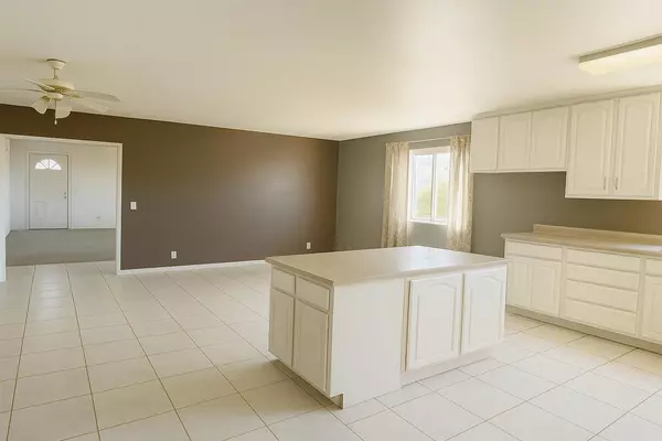 Johnson Valley, CA 92285,50928 Bell RD