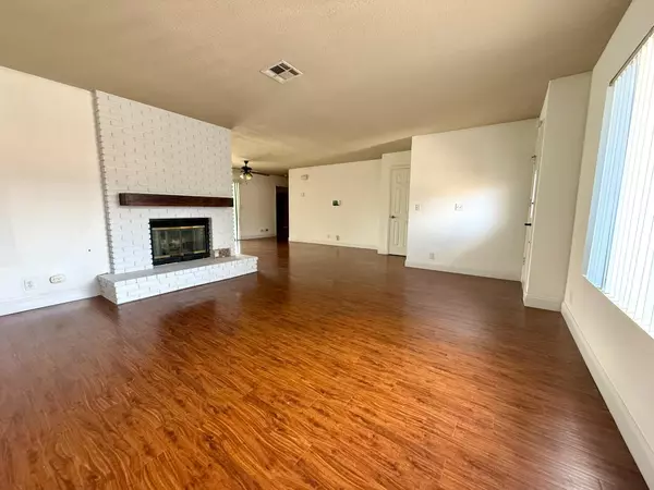 Desert Hot Springs, CA 92240,64501 Spyglass AVE