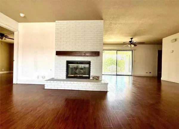 Desert Hot Springs, CA 92240,64501 Spyglass AVE