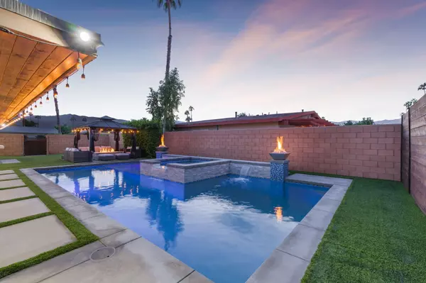 43255 Silktree LN, Palm Desert, CA 92260