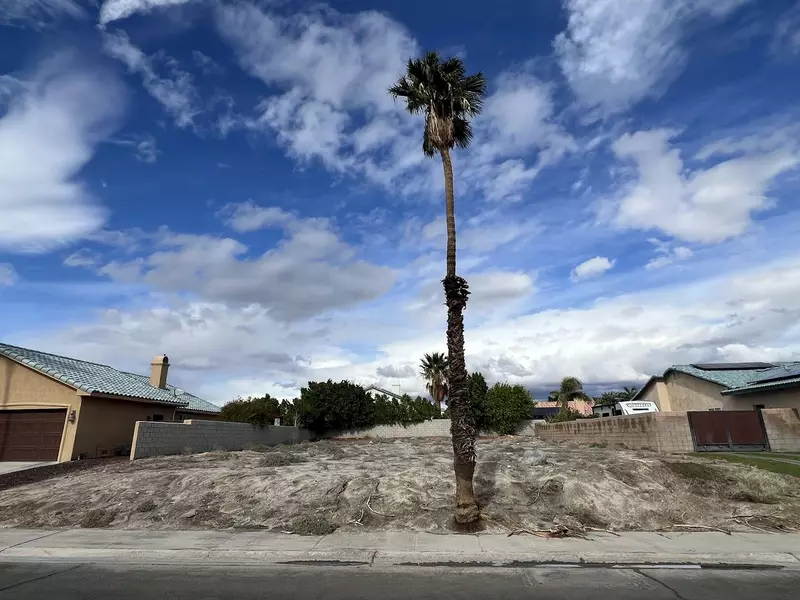 67786 Ontina RD, Cathedral City, CA 92234