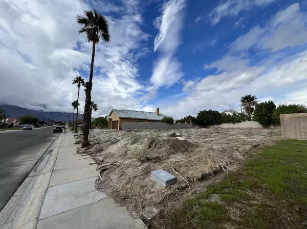 Cathedral City, CA 92234,67786 Ontina RD