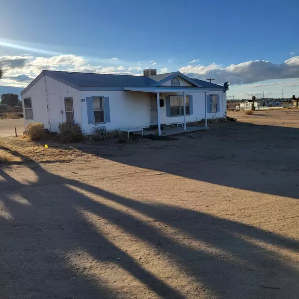 Phelan, CA 92371,9572 Smith RD