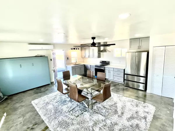 Landers, CA 92285,2774 Kickapoo TRL