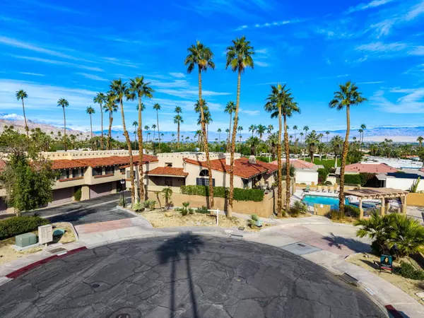 Palm Desert, CA 92260,46395 Ryway PL #9
