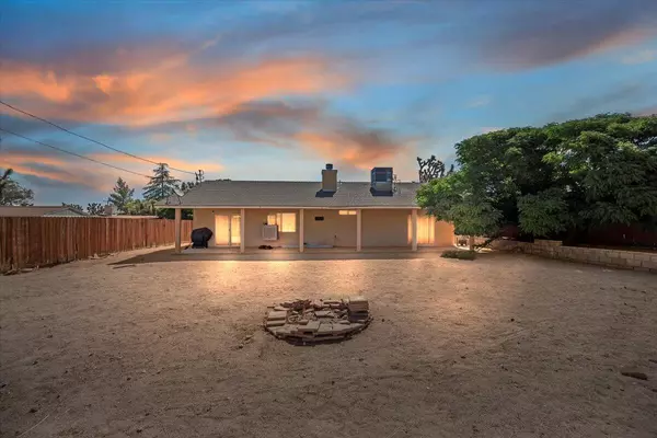 7562 Inca TRL, Yucca Valley, CA 92284