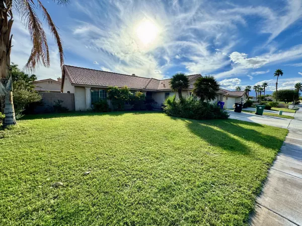 79585 Star Flower TRL, La Quinta, CA 92253