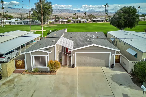 33220 Barcelona DR, Thousand Palms, CA 92276
