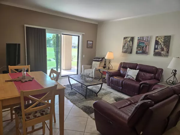 Cathedral City, CA 92234,28667 Taos CT