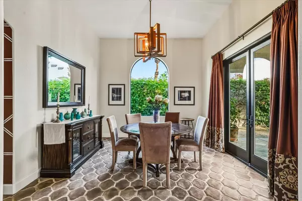 Palm Springs, CA 92262,1297 Colony WAY