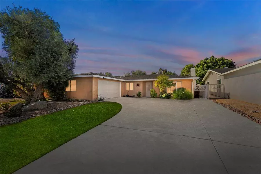 43651 Virginia AVE, Palm Desert, CA 92211