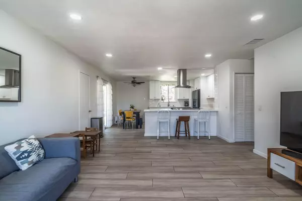 La Quinta, CA 92253,51675 Avenida Alvarado