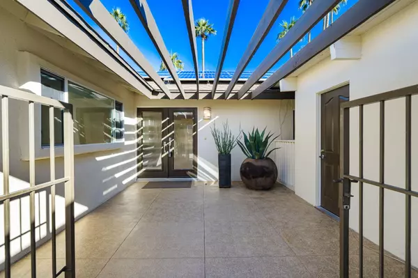 Palm Desert, CA 92260,72928 Tamarisk ST