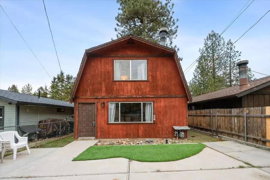 858 Norwood LN, Big Bear City, CA 92314