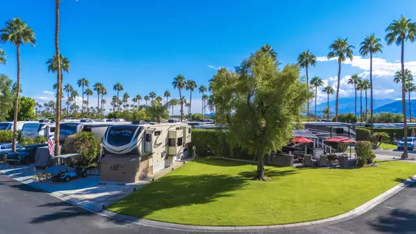 Cathedral City, CA 92234,69411 Ramon Rd #382