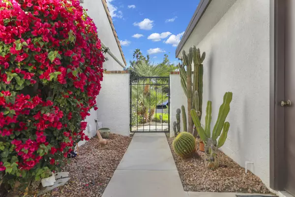 Rancho Mirage, CA 92270,11 Juan Carlos DR