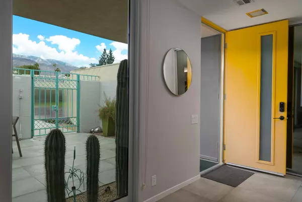 Palm Springs, CA 92264,70 Lakeview DR