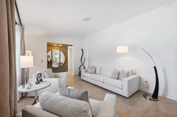 Palm Springs, CA 92262,2777 E San Juan RD