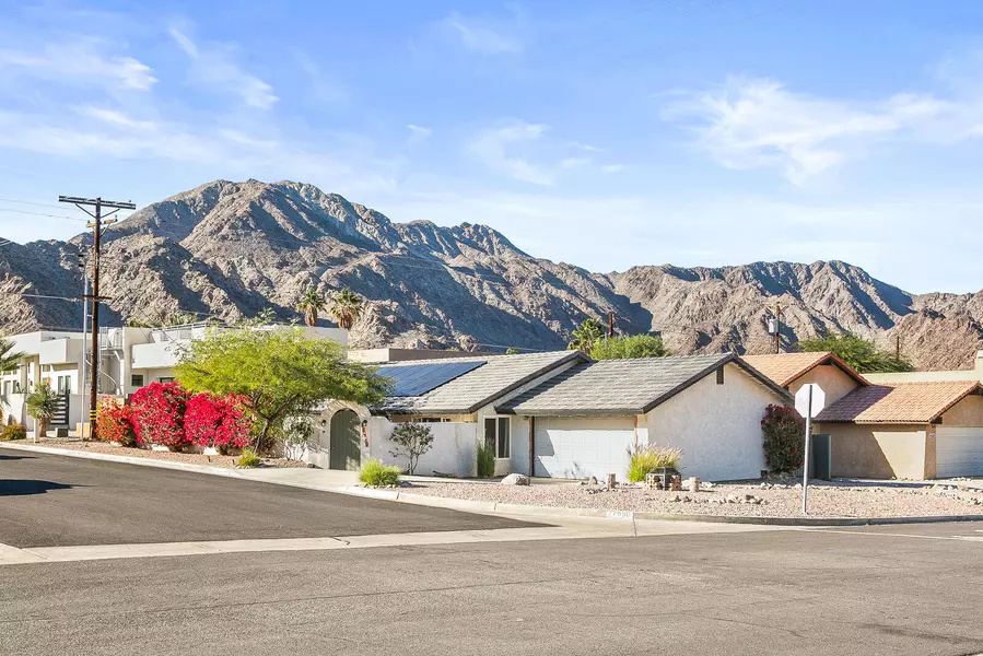 77550 Calle Potrero, La Quinta, CA 92253